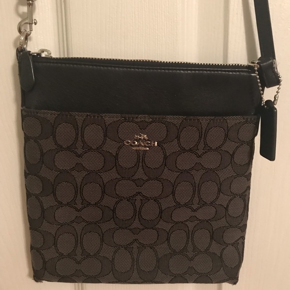 Coach Handbags - Coach Crossbody Bag